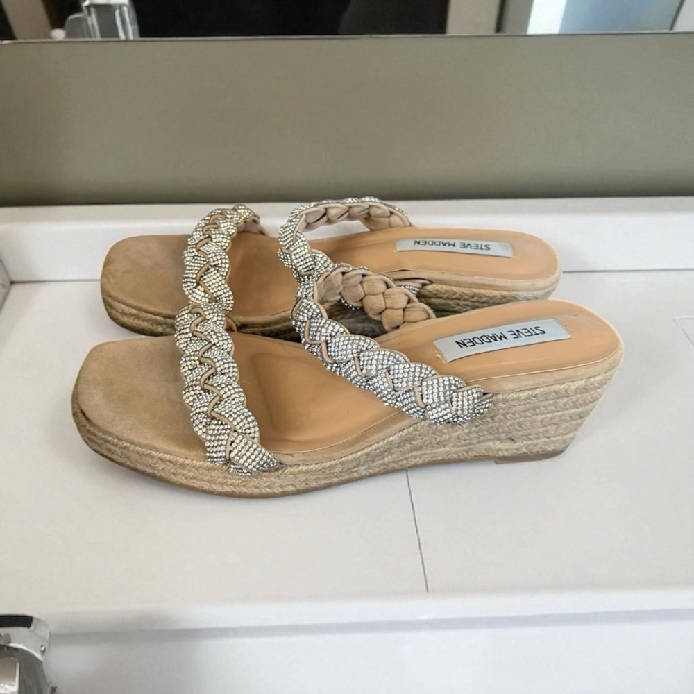 Steve Madden Women's Jewel Braided Wedge
Sandals, Rhinestone size 9 - Picture 2 of 5